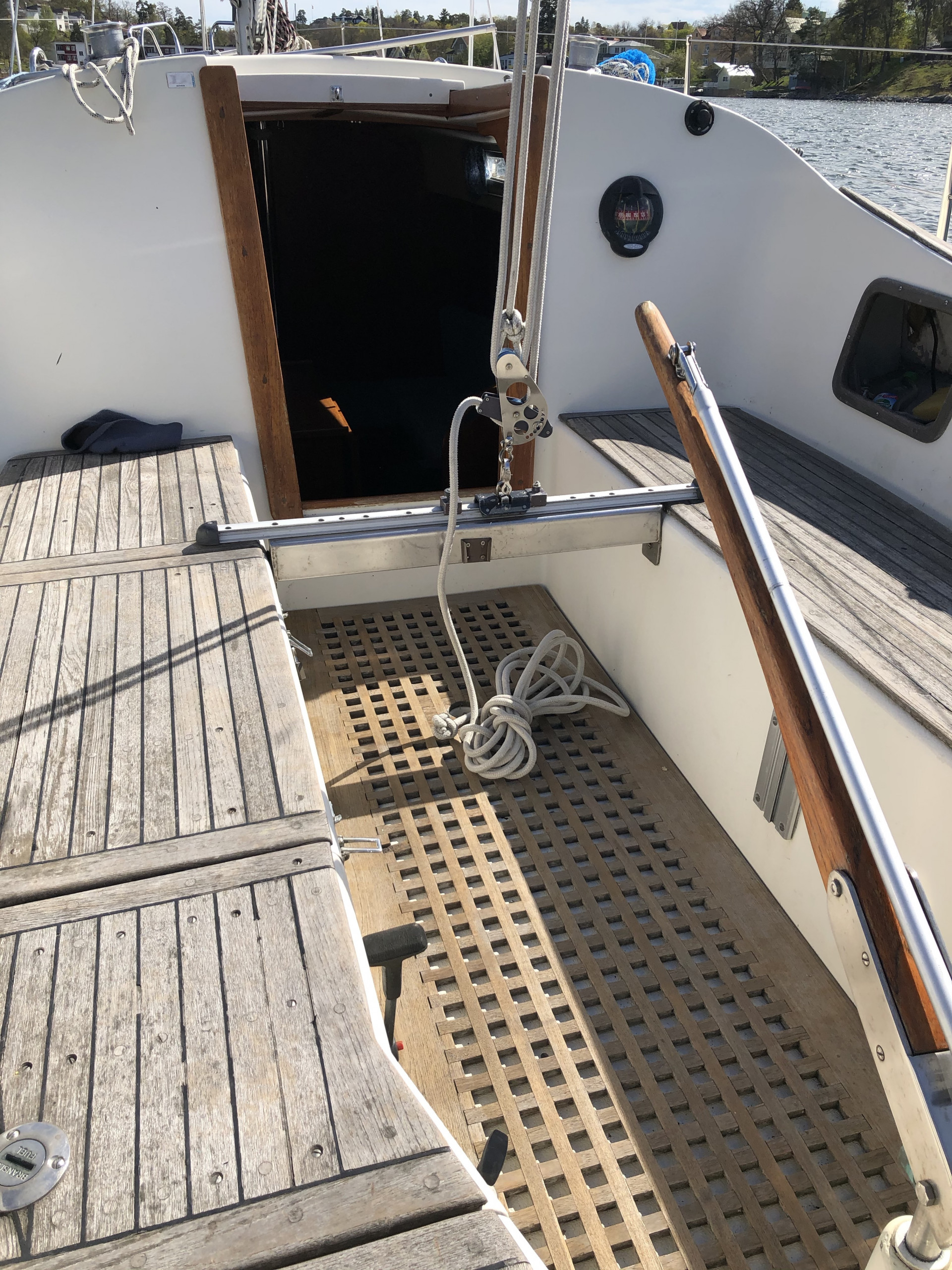 comfort 30 sailboat review